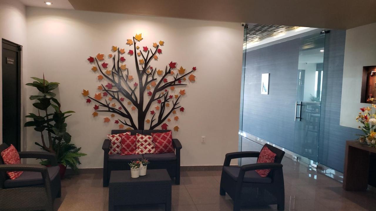 Terrass Hotel Zamora Zamora de Hidalgo Buitenkant foto